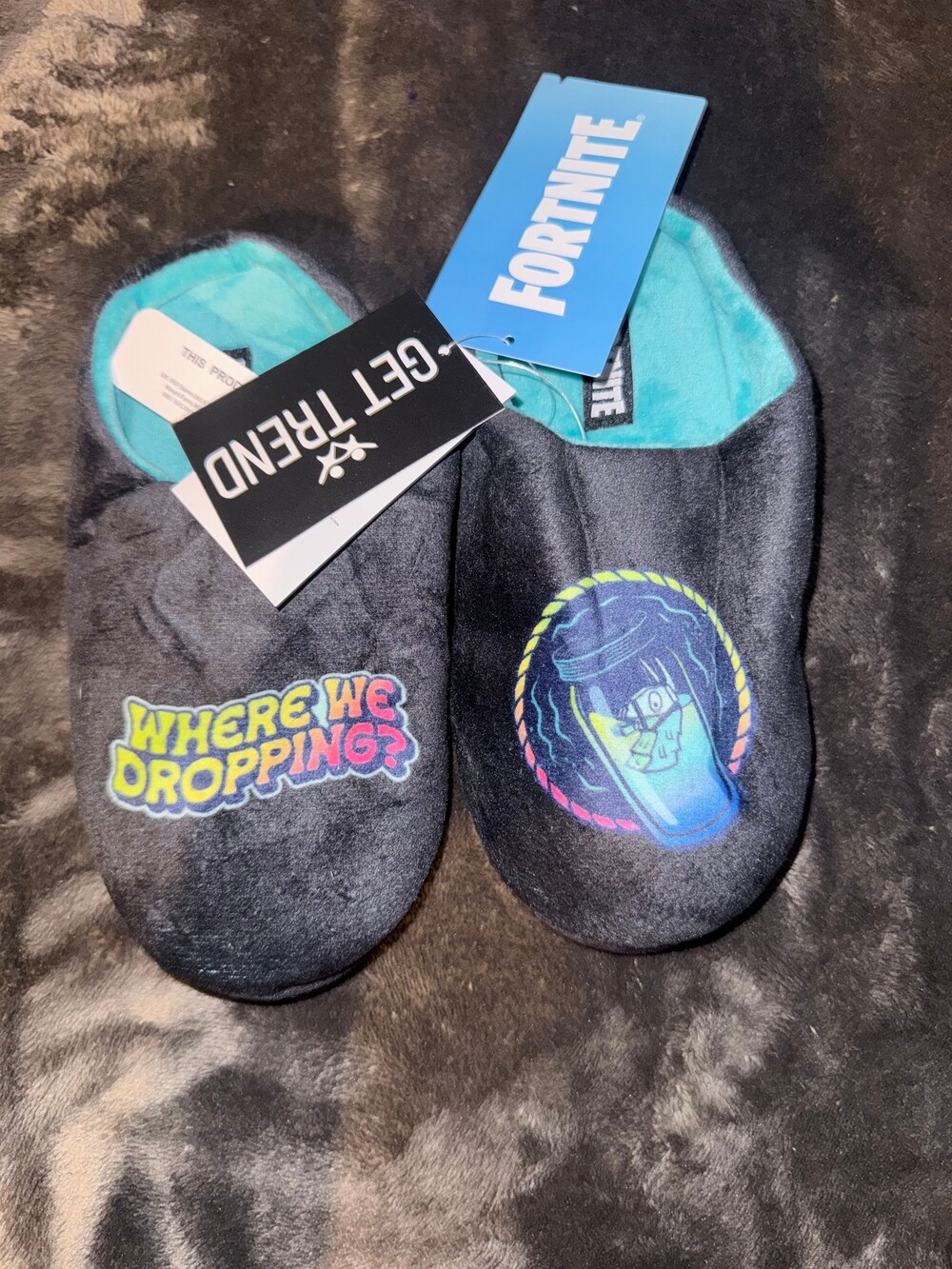Fortnite Slippers Size 3 Black Plush Indoor Footwear